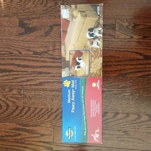 Petsafe PAWZ AWAY TRAINING MAT.  Medium Size .Electronic